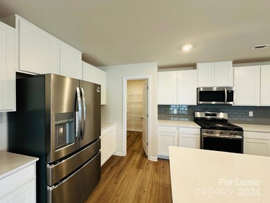 140 Brentwood Dr, Statesville, NC 28625 - photo 7