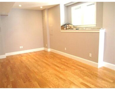 123 Cummins Hwy unit 1, Roslindale, MA 02131 - photo 4