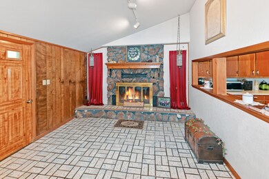 Living Rm