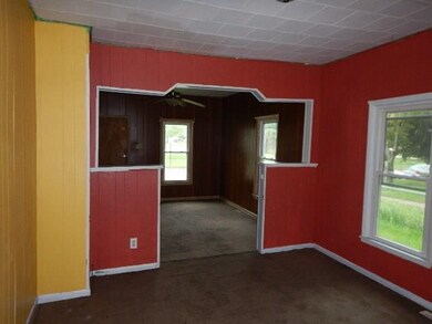 1518 12th Ave SE, Cedar Rapids, IA 52401 - photo 6