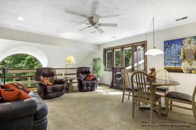 23-web-or-mls-1750-bay-ct