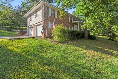 121 Pine Marr Ct-1
