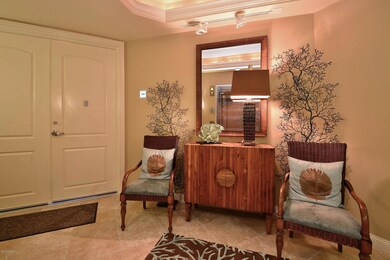 Private elevator vestibule