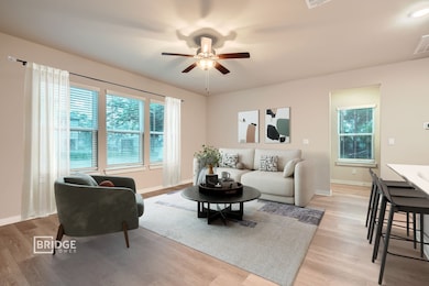 81 Fern Ct, Lake Jackson, TX 77566 - photo 3