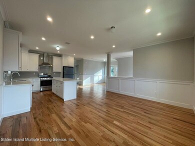 526 Drumgoole Rd E unit 1, Staten Island, NY 10312 - photo 4