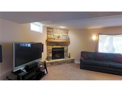 2160 Kimberly Ct, Wickliffe, OH 44092 - photo 7