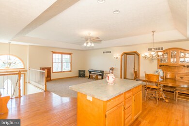 204 Trefoil Ct, Winchester, VA 22602 - photo 7
