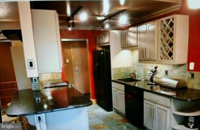 11607 Stoneview Square unit 2B, Reston, VA 20191 - photo 2