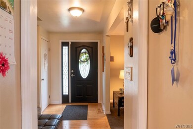 499 Meadowbrook Dr, North Tonawanda, NY 14120 - photo 5