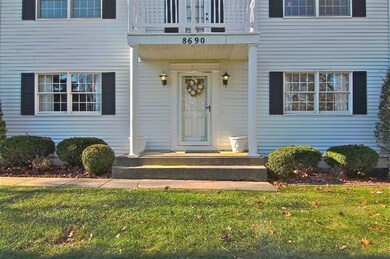 8690 Durbin Ln, Crown Point, IN 46307 - photo 2