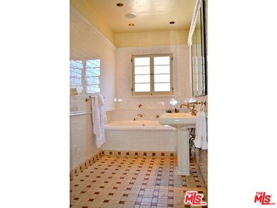 1632 N Beverly Dr, Beverly Hills, CA 90210 - photo 5