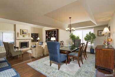 Living Room/Dining Room