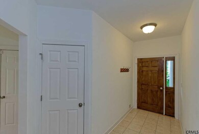 43 Rockrose Dr, East Greenbush, NY 12061 - photo 2