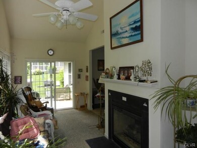 5112 Valley Stream Ln unit 49, Macungie, PA 18062 - photo 7