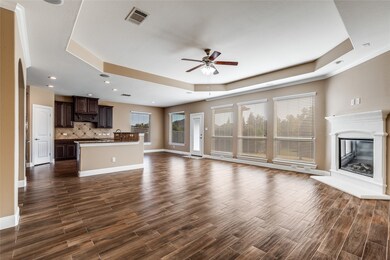 510 Winnetka Dr, Little Elm, TX 75068 - photo 6