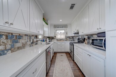 1101 Kost Rd, Alvin, TX 77511 - photo 2