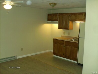 524 N Fountain St unit 1, Allentown, PA 18102 - photo 2