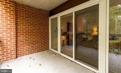 11833 Shire Ct unit 21B, Reston, VA 20191 - photo 7