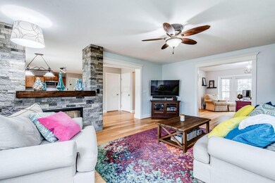 2020-01-28 818 Scott Ct 19