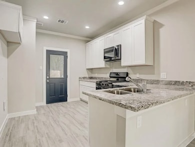 4425 Clover St unit 2, Houston, TX 77051 - photo 6