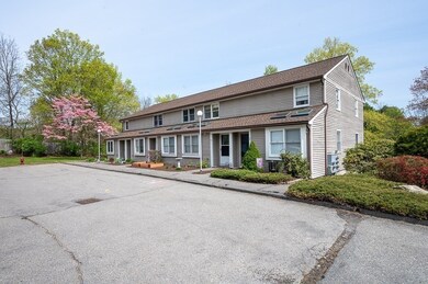 6 Goldenrod Ct unit 6, South Grafton, MA 01560 - photo 3