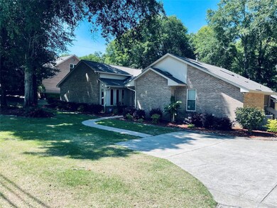 222 Deerwood Dr, Prattville, AL 36067 - photo 2