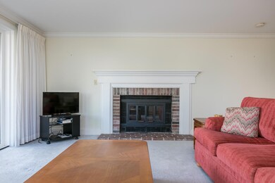 311 Seaside Ave Saco ME 04072-large-010-