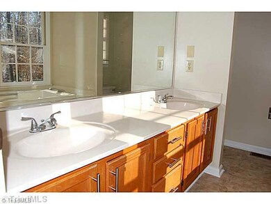 Master Bath/Spa. Double Vanity in Master Spa