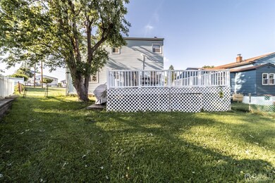 677 Hunter Ave, Perth Amboy, NJ 08861 - photo 5