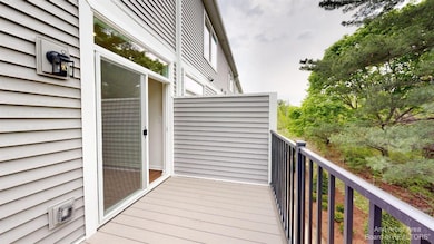 2731 Bristol Ridge Dr, Ann Arbor, MI 48105 - photo 6