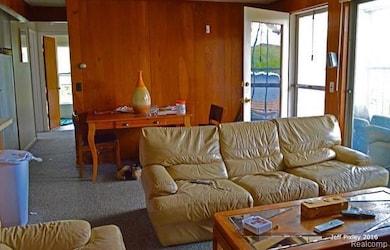 921 Mary Unit 4 St, Ann Arbor, MI 48104 - photo 2