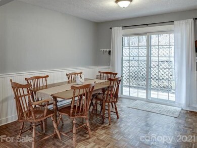 Dining area with sliders to back porch