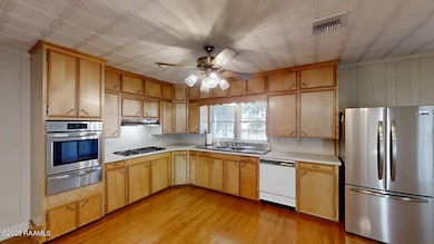 112 Abshire Dr, Kaplan, LA 70548 - photo 4