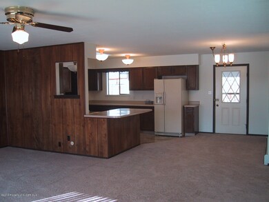 DINING ROOM & KITCHEN