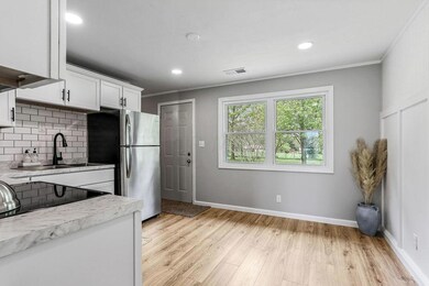 6564 Putnam Dr, Circleville, OH 43113 - photo 4