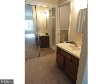 402 Pritchard Place unit 402, Newtown Square, PA 19073 - photo 7