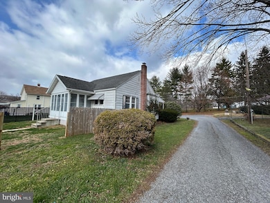 711 E Market St, Mc Connellsburg, PA 17233 - photo 2