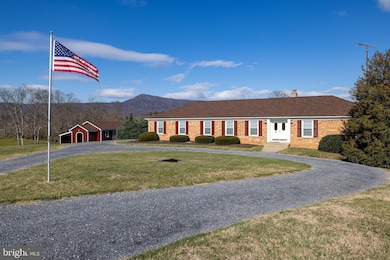 313 Pass Run Rd, Luray, VA 22835 - photo 2