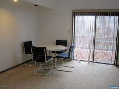 218 Falls Cir, Bushkill, PA 18324 - photo 3