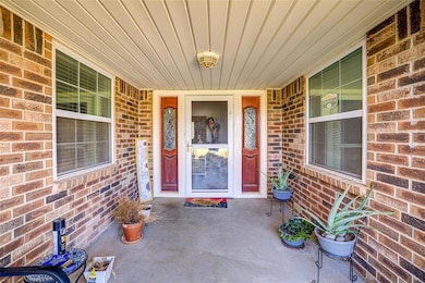 19708 Persimmon Ln, Tecumseh, OK 74873 - photo 5