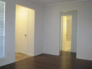 7482 Walling Ln, Dallas, TX 75231 - photo 4