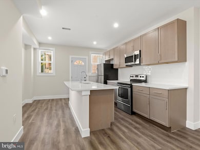 2800 E Chase St, Baltimore, MD 21213 - photo 6