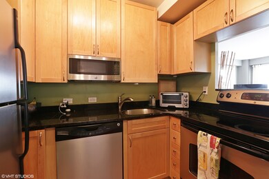 This clean and updated kitchen offers stainless st