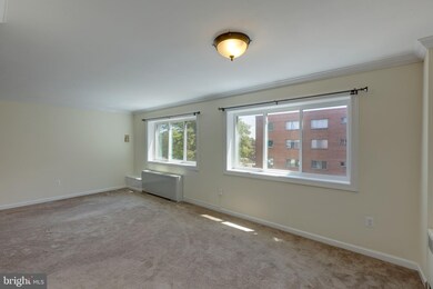 The Carolyn Condominiums unit 410, Silver Spring, MD 20910 - photo 2