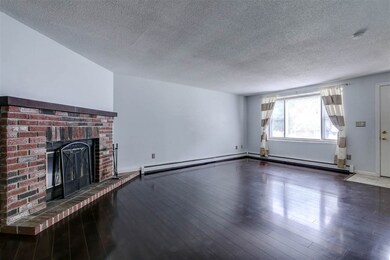 3 Chestnut Cir, MerriMacK, NH 03054 - photo 6