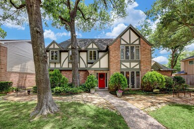 13307 Saint Marys Ln, Houston, TX 77079 - photo 4