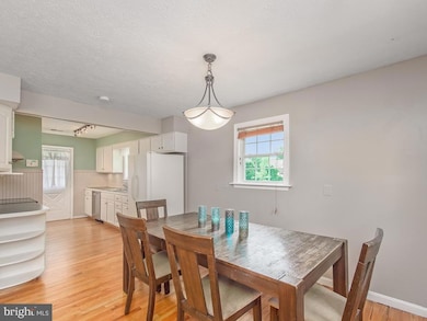 8638 Changing Leaf Terrace, Bristow, VA 20136 - photo 7