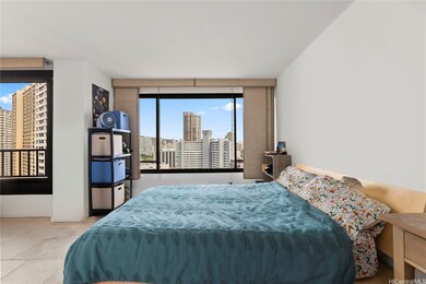 Discovery Bay Center unit 2508, Honolulu, HI 96815 - photo 7