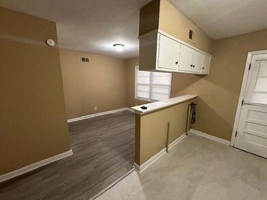 4866 Willow Rd, Memphis, TN 38117 - photo 5