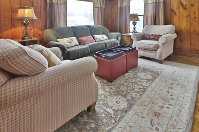 904CharlesSt-104
